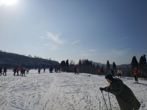 济南九顶塔_济南九顶塔滑雪场